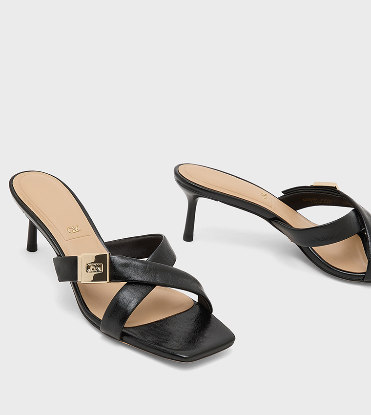 CODY Solid Crossover Strap Heeled Sandals