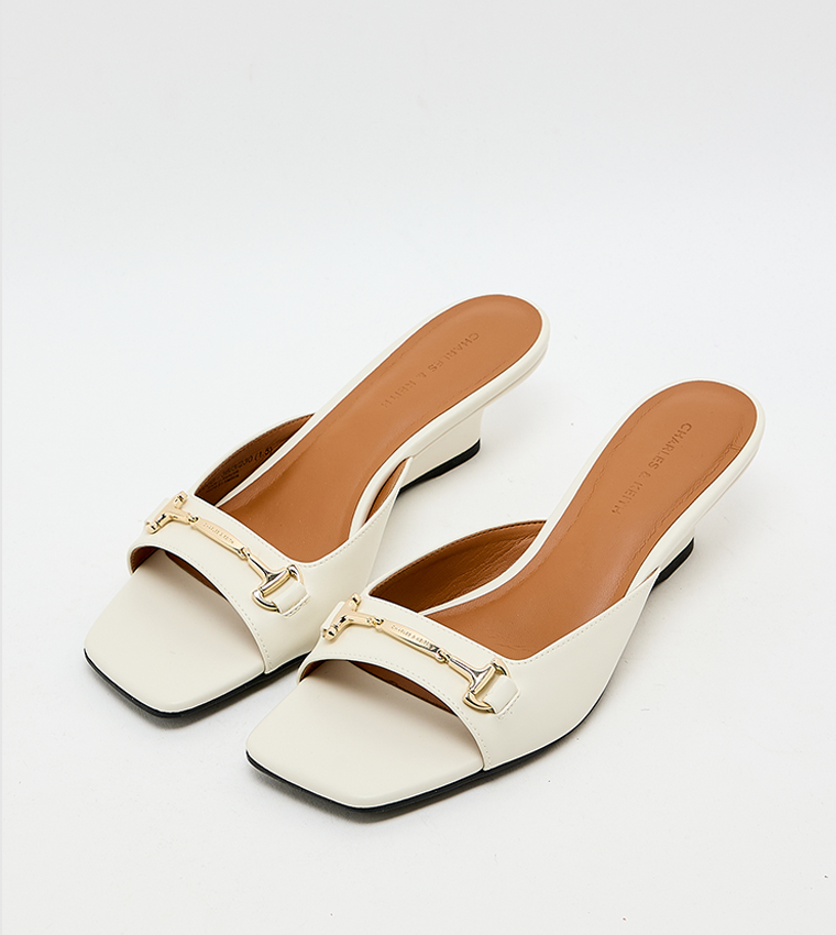 ERINNA Solid Square Toe Wedge Sandals