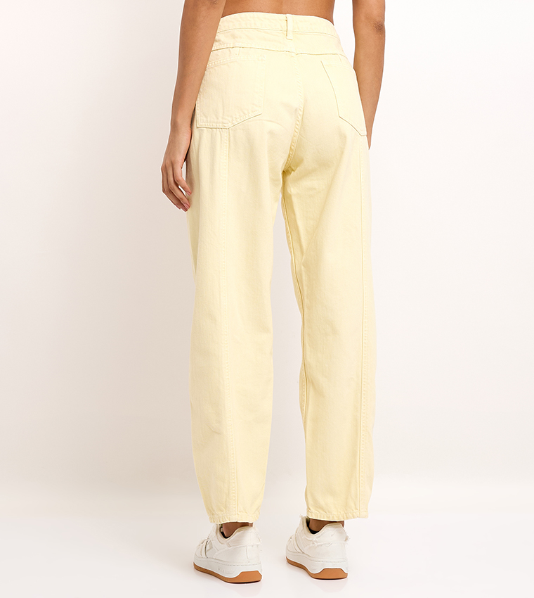 Washed High Waist Straight Fit Jeans