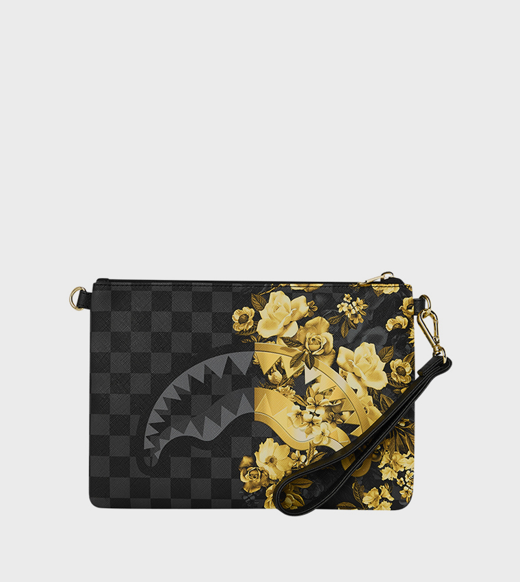 كلاتش كروس بطبعة زهور ذهبية