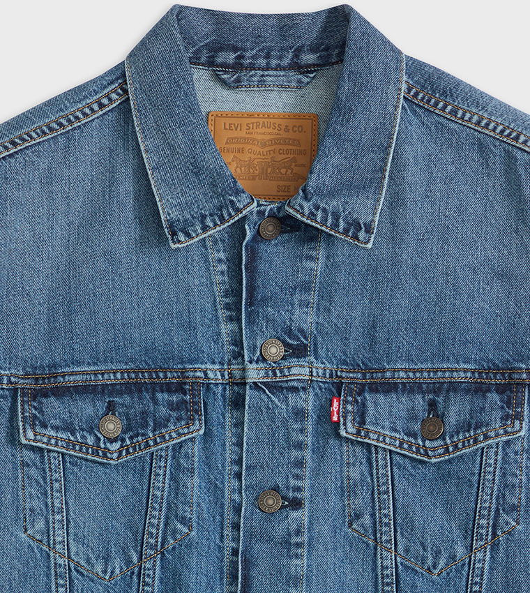 Long Sleeves Trucker Denim Jacket