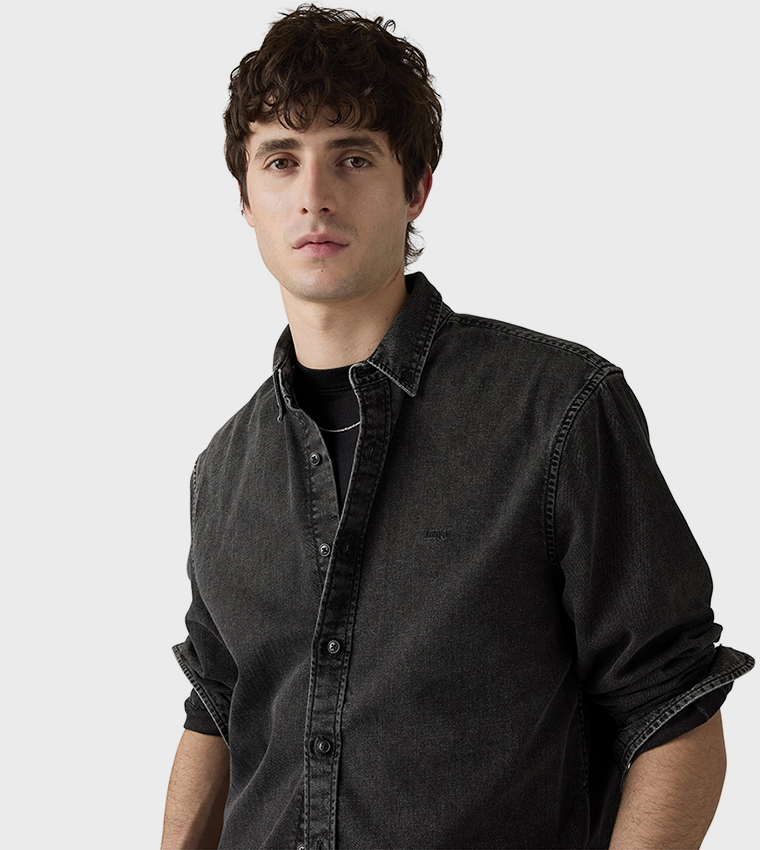 Long Sleeves Button-Down Denim Shirt