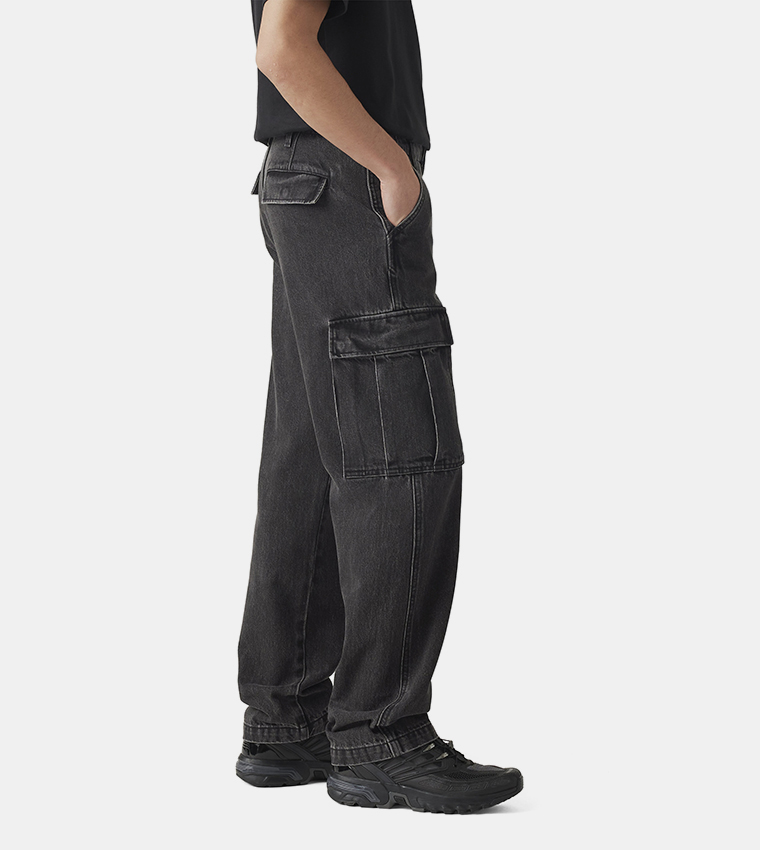 Washed Straight Fit Cargo Jeans