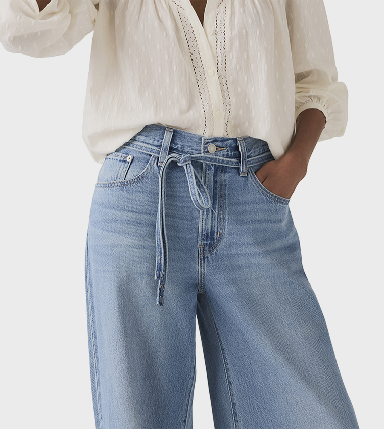 Washed High Waist Straight Fit Jeans