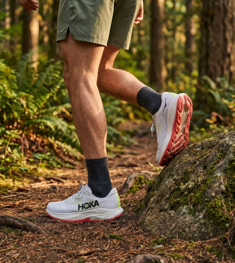 RINCON 4 Textured Running Shoes