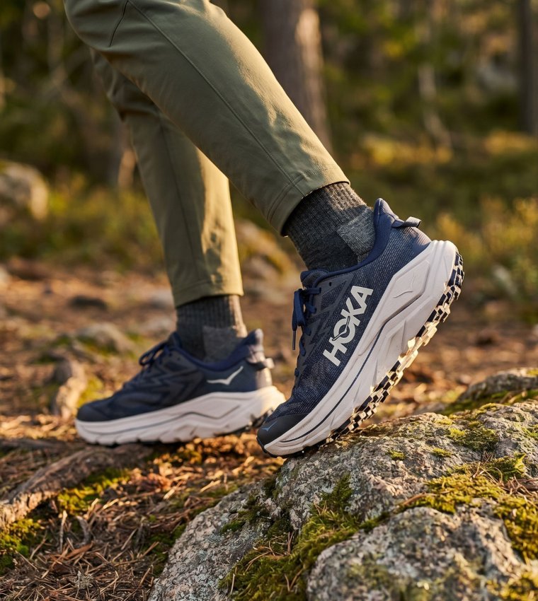 CHALLENGER 8 Running Shoes