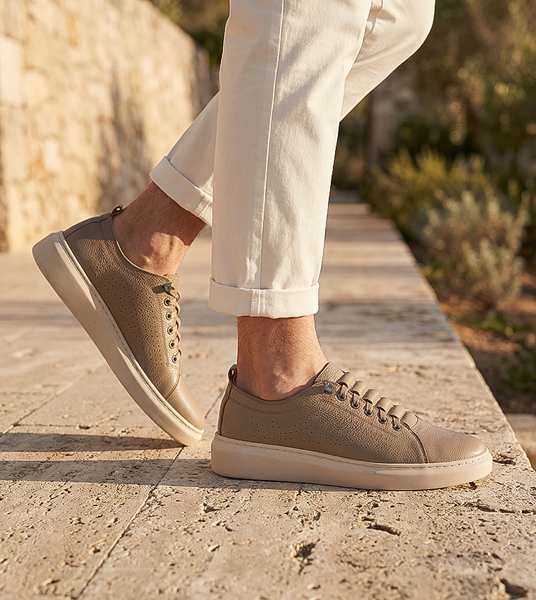 Textured Round Toe Slip-On Shoes