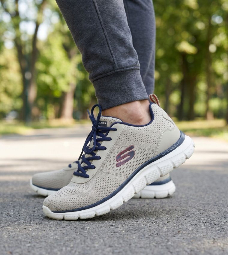 TRACK - LESHUR Running Shoes