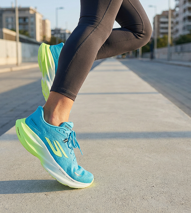 حذاء جري أيرو سبارك