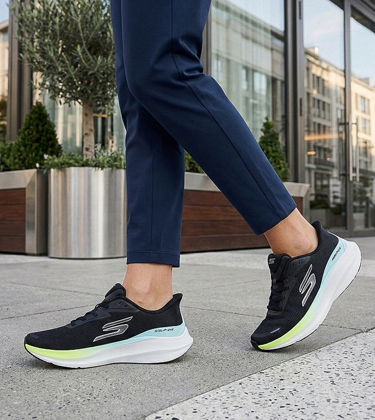 AERO PULSE Slip-On Shoes