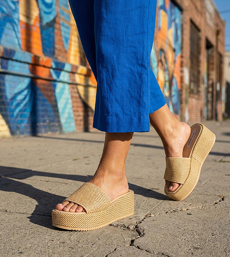 Steve Madden  Platforms - Beige Platforms