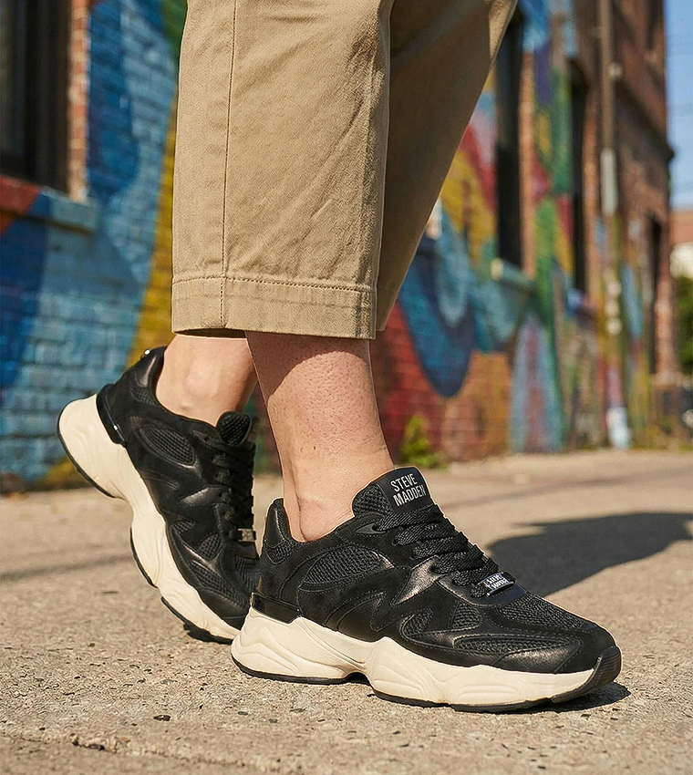 SETTI Textured Low Top Sneakers