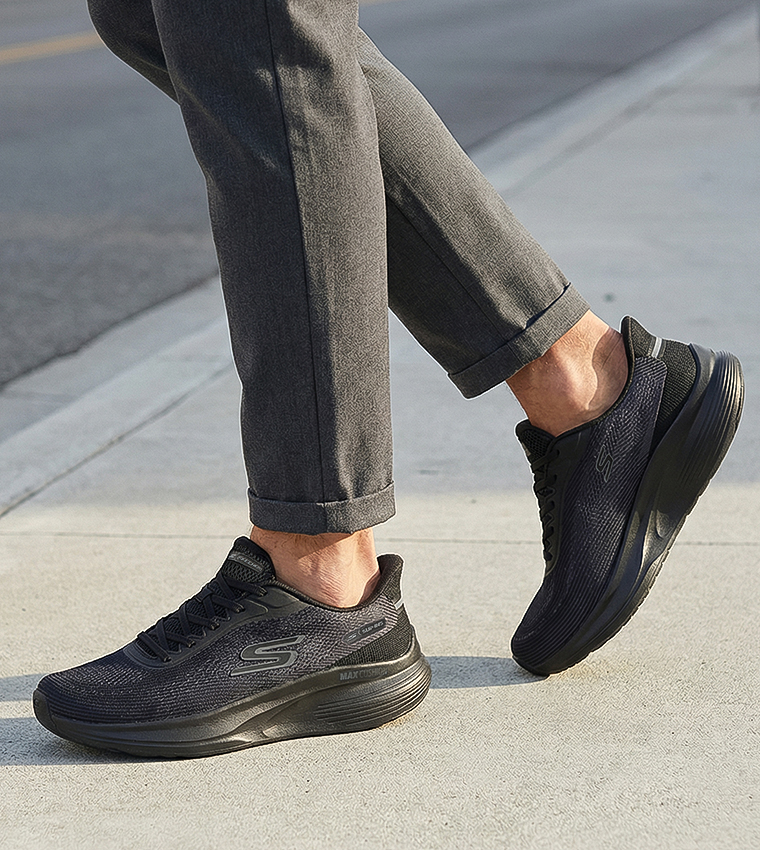 GO WALK MAX WALKER Shoes