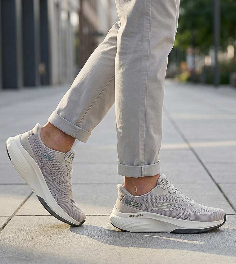 GO WALK MAX WALKER Shoes