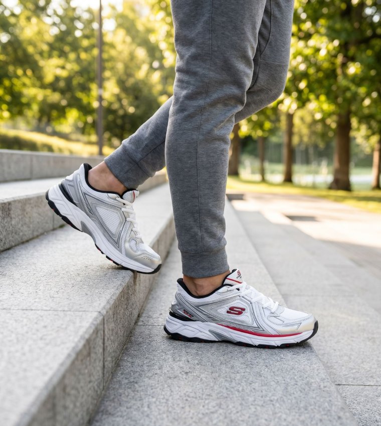 STAMINA Lace-Up Running Shoes