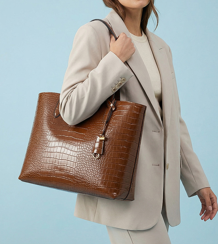 TAMMERA Textured Tote Bag