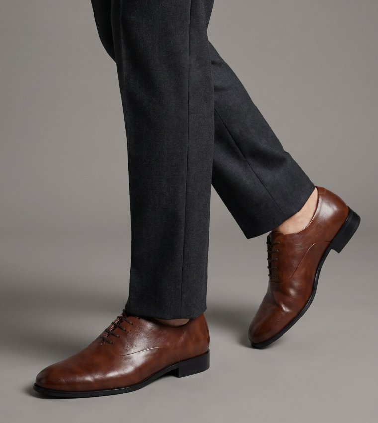 SINGLETON_H Almond Toe Oxford Shoes