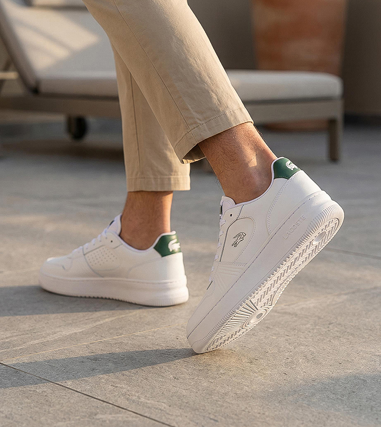 L001 SET 224 2 Logo Detail Low Top Sneakers