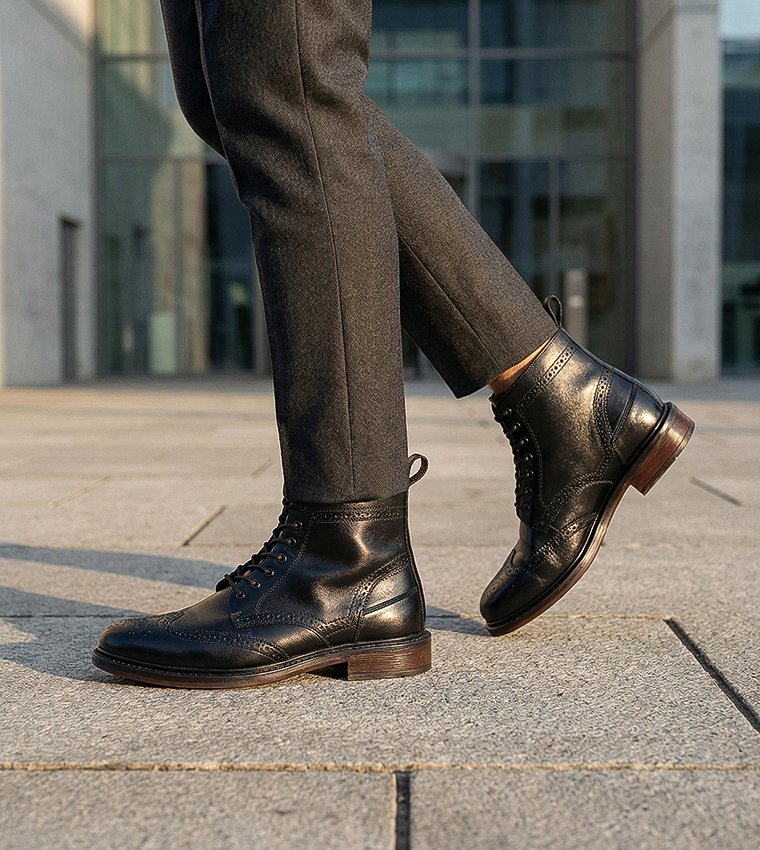 Solid Bruges Brogue Boots