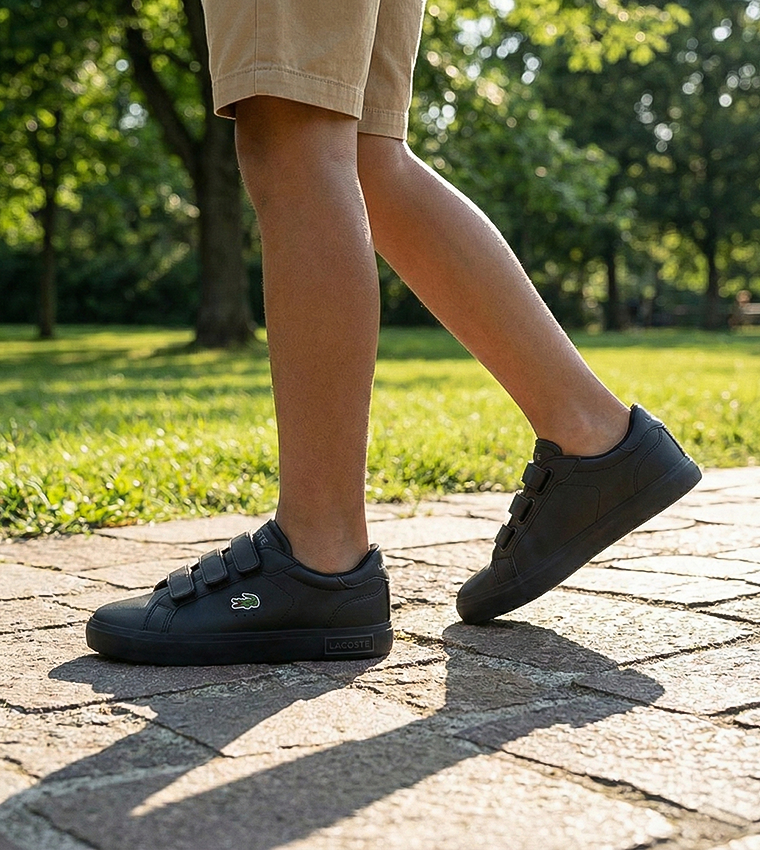 POWERCOURT 225 2 Logo Detail Velcro Sneakers