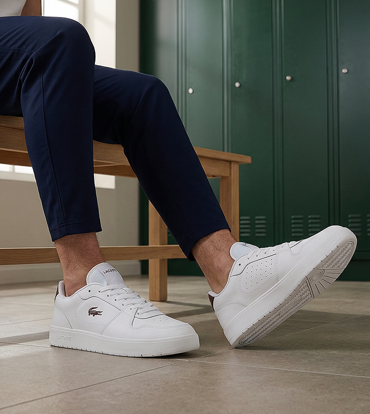 COURT ACE 126 1 Logo Detail Low Top Sneakers