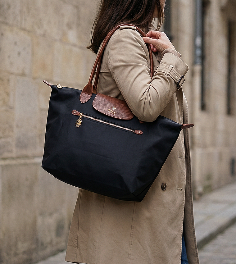Logo Detail Contrast Detail Tote Bag