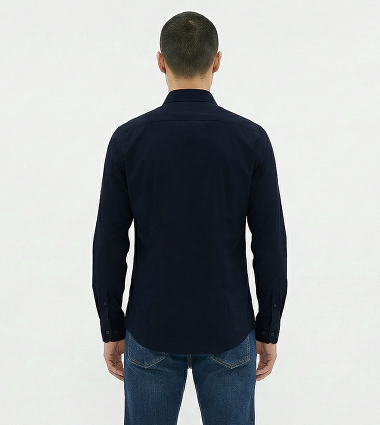 قميص بوبلين أساسي بكم طويل