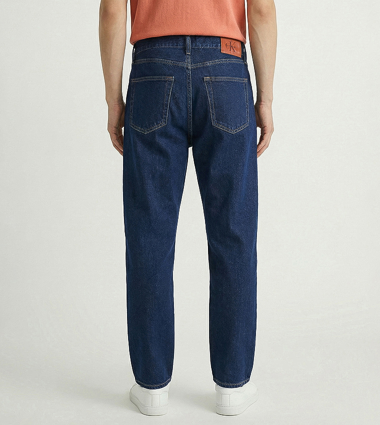 Solid Button Closure Tapered Fit Jeans