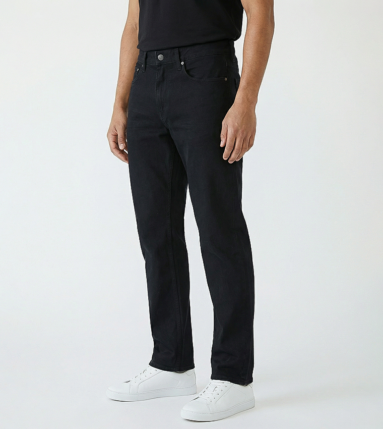 Washed Mid Rise Straight Fit Jeans