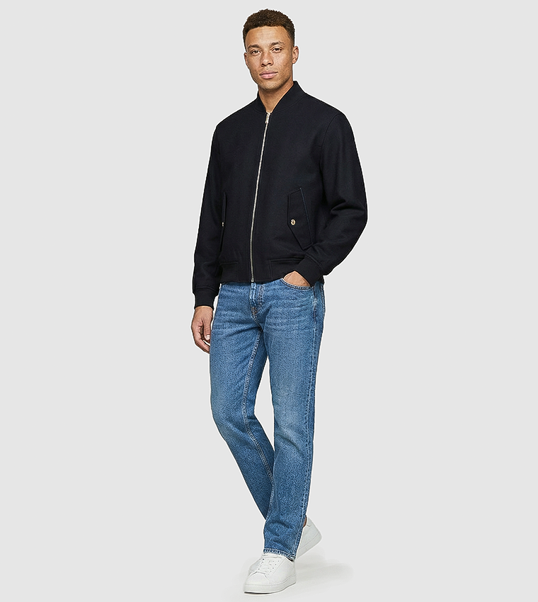 جاكيت بومبر بكم طويل بدرزات