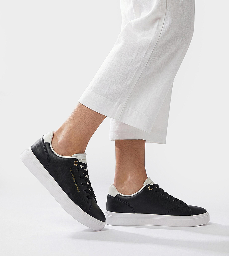 Feminine Cupsole Lace-Up Sneakers