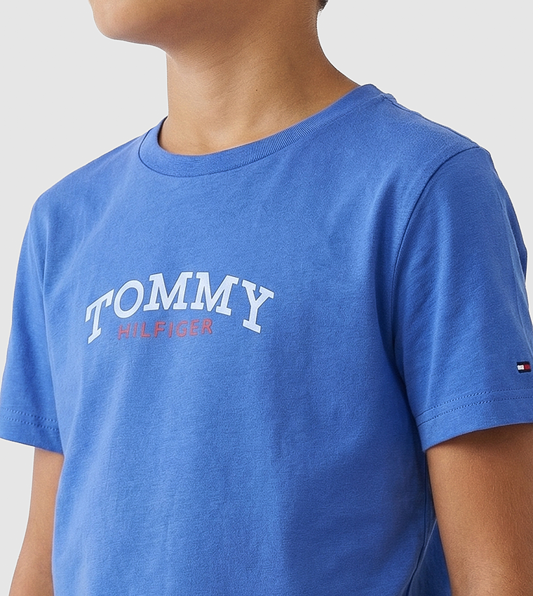 تيشيرت بقبة مستديرة بطبعة شعار