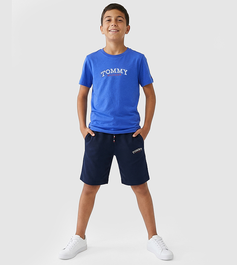 تيشيرت بقبة مستديرة بطبعة شعار