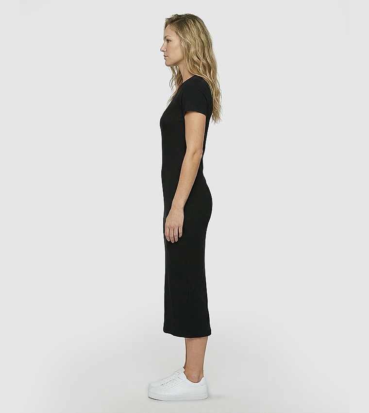 فستان تيشيرت مرن بشارة شعار