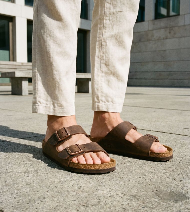 Habana Buckle Detailed Dual Strapped Sandals