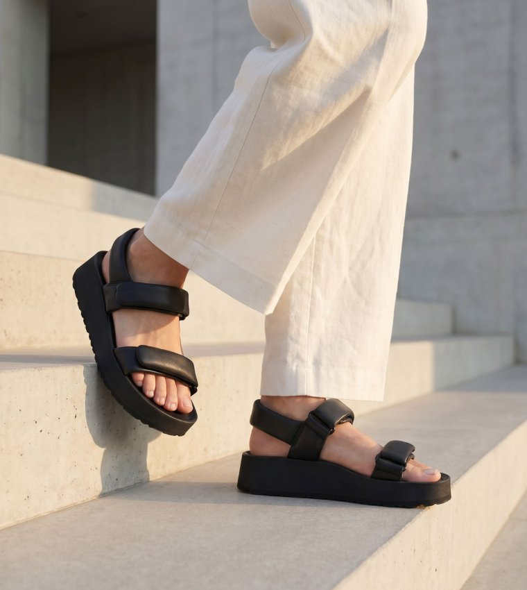 Theda-Black