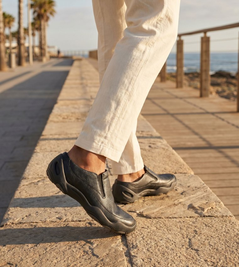 Textured Slip-On Clogs
