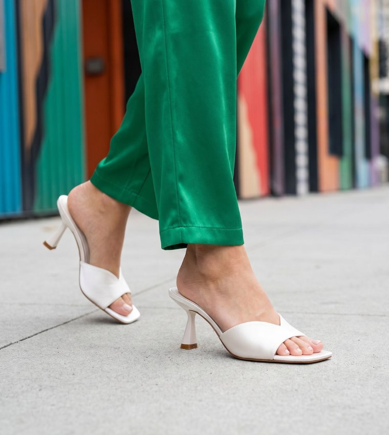 IVIE Open Toe Heel Sandals