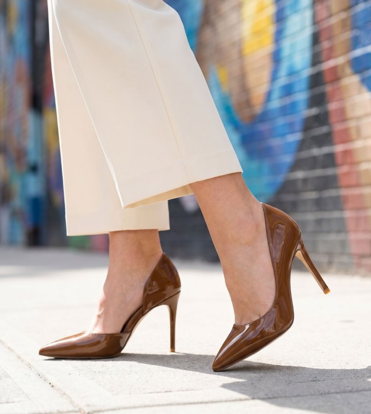Steve Madden  Pumps - Tan Pumps