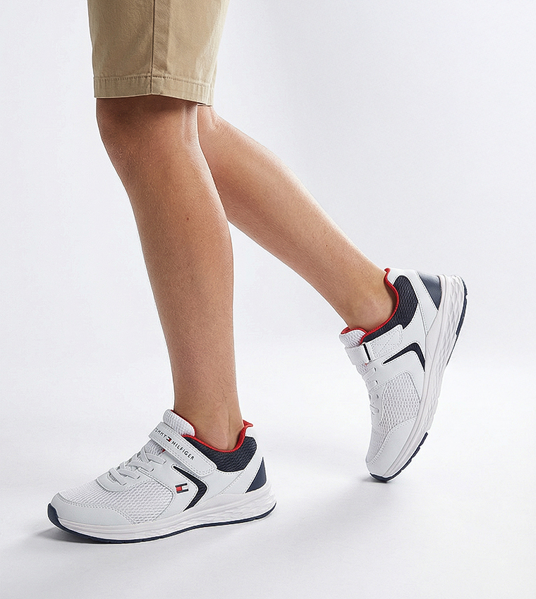 STEPH Velcro Closure Mesh Runner Sneakers