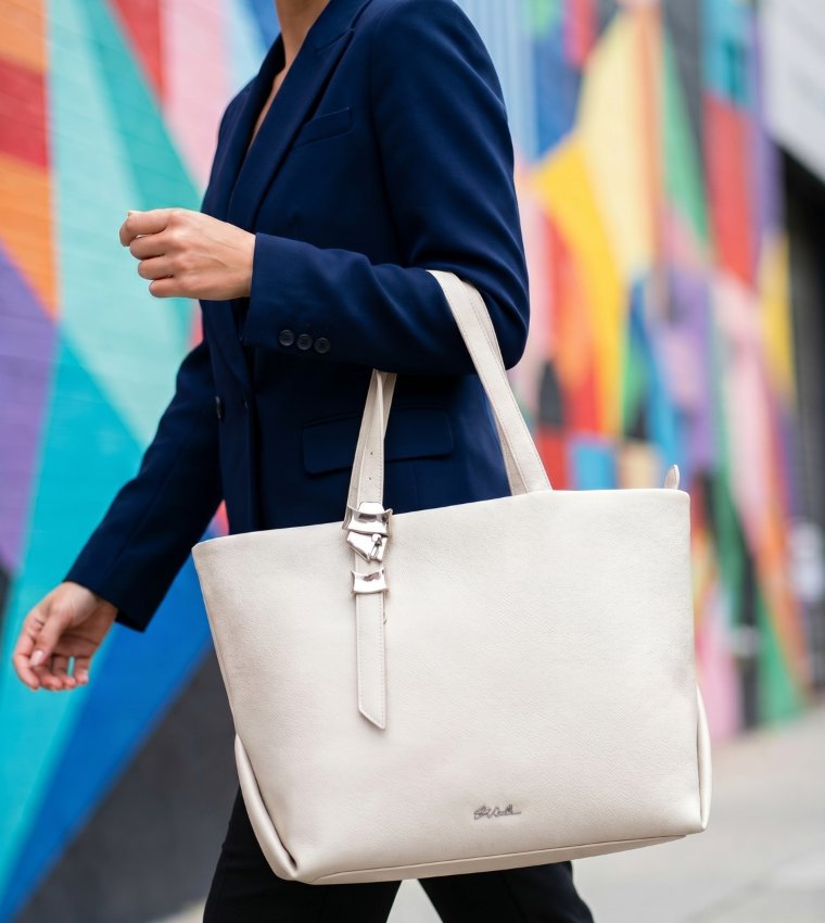 Steve Madden  Tote Bags - Off White Tote Bags