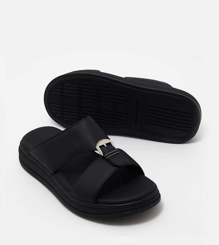 Textured Open-Toe Arabic Sandals