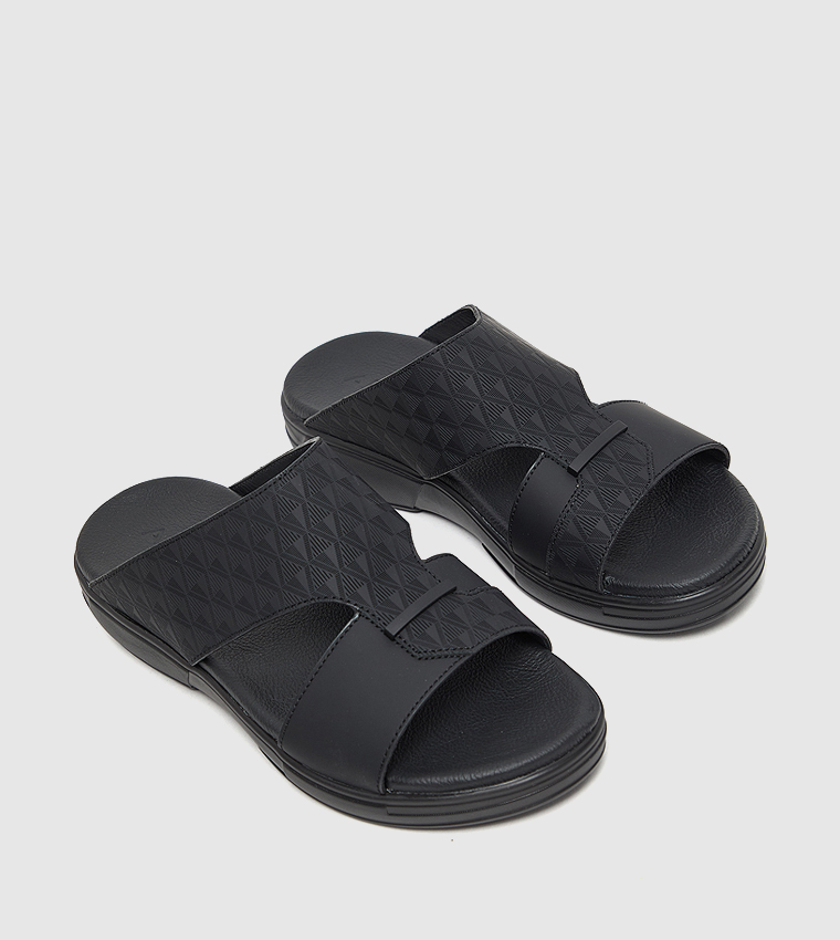 Textured Arabic Sandals