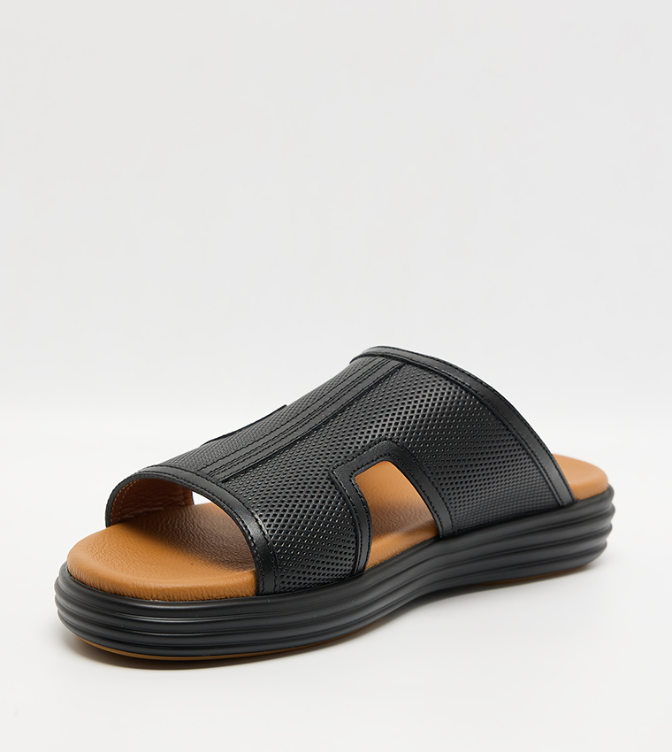 Textured Arabic Sandals