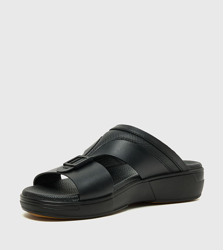 Textured Arabic Sandals