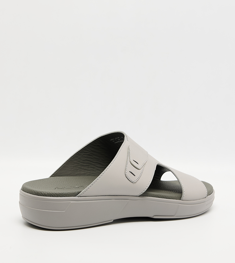 Textured Arabic Sandals