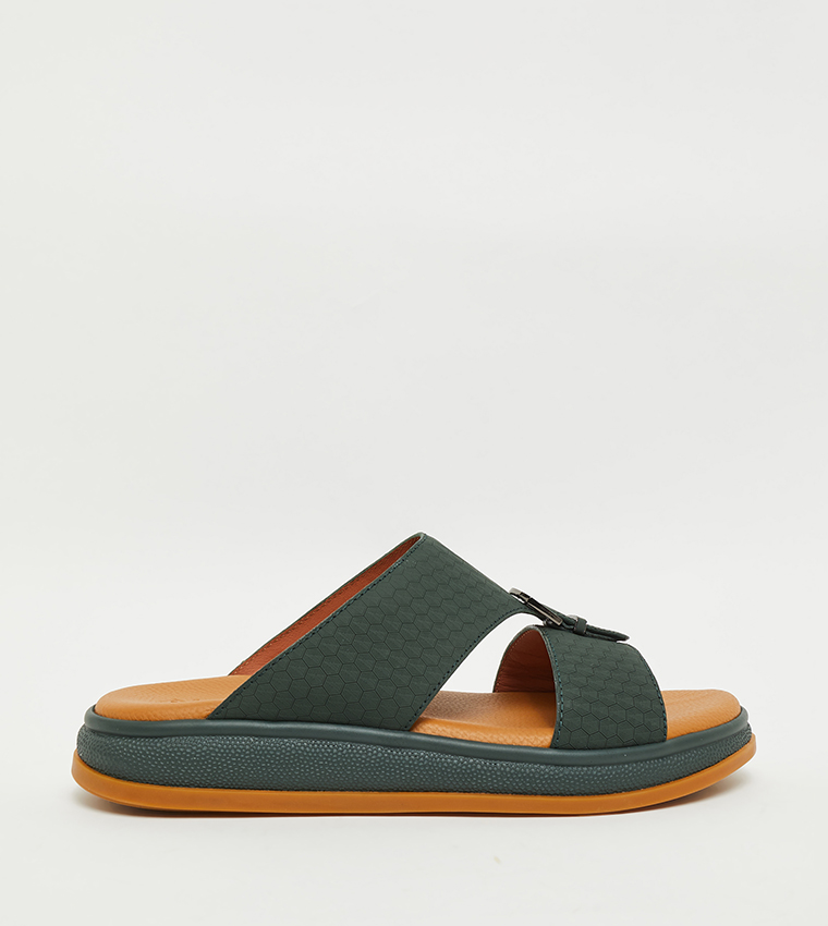Textured Arabic Sandals