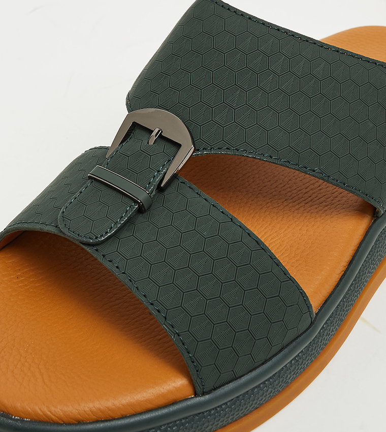 Textured Arabic Sandals