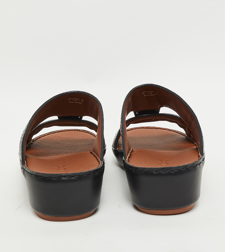 Textured Arabic Sandals