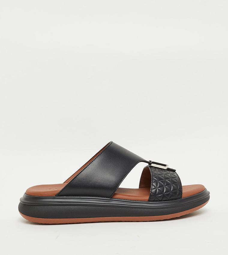 Textured Arabic Sandals